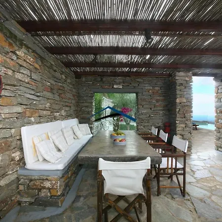 Villa Ailiea With A Swimming Pool And Fantastic Sea View Near