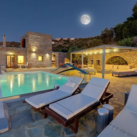 Ailiea With A Swimming Pool And Fantastic Sea View Near Ioulis