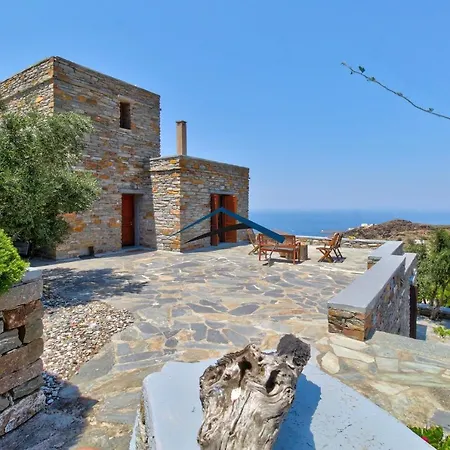 Villa Ailiea With A Swimming Pool And Fantastic Sea View Near