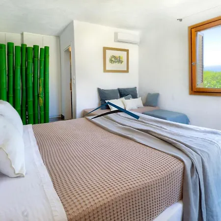Villa Ailiea With A Swimming Pool And Fantastic Sea View Near Ioulis